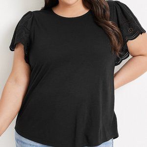 Plus Size Meadows Eyelet Sleeve Tee